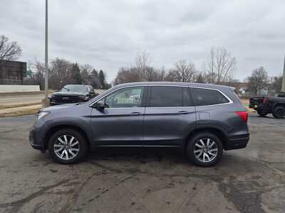 2021 Honda Pilot, $27400. Photo 5