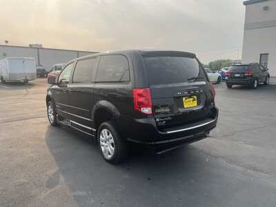 2014 Dodge Caravan, Grand, $18900. Photo 8