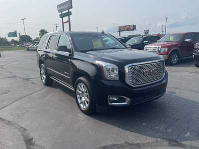 2015 GMC Yukon, $11900. Photo 2