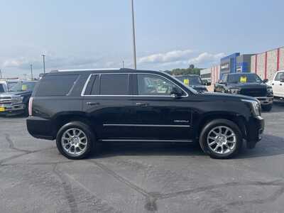 2015 GMC Yukon, $11900. Photo 1