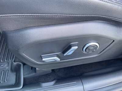 2024 Hyundai Santa Fe, $32695. Photo 10