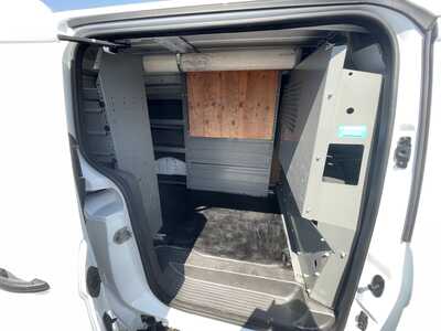2022 Ford Transit Connect, $15997. Photo 4