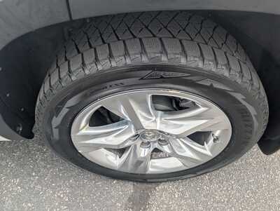 2015 Toyota Highlander, $21987. Photo 9