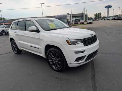 2018 Jeep Grand Cherokee, $19976. Photo 2