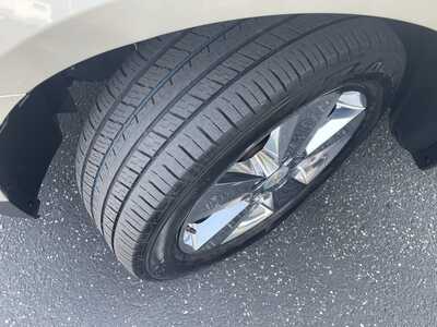 2013 Chevrolet Equinox, $4997. Photo 11