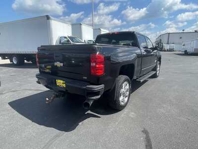 2019 Chevrolet 2500 Crew Cab, $42900. Photo 9