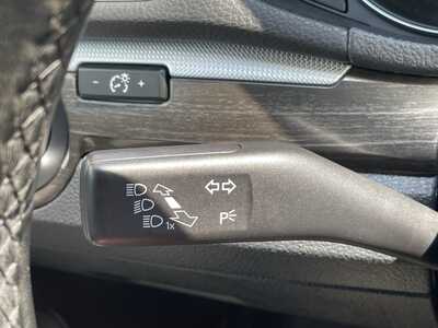 2018 Volkswagen Passat, $14987. Photo 5