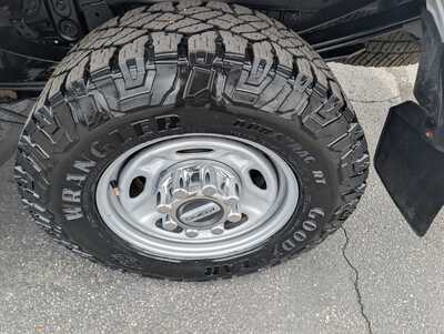 2020 Ford F250 Crew Cab, $27396. Photo 10