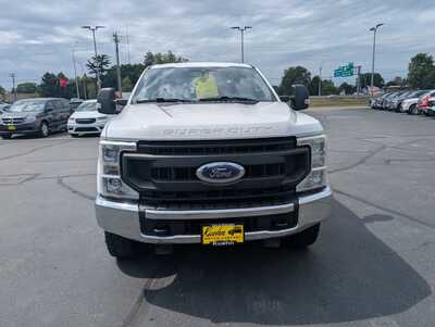 2020 Ford F250 Crew Cab, $27396. Photo 3