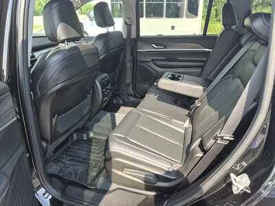 2023 Jeep Grand Cherokee L, $34450. Photo 10