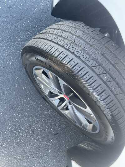 2020 Jaguar F-Pace, $12989. Photo 10