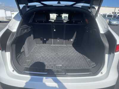 2020 Jaguar F-Pace, $12989. Photo 9
