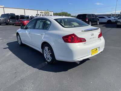 2015 Infiniti Q40, $13993. Photo 6
