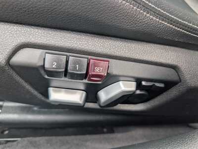 2016 BMW 3 Series, $13990. Photo 12