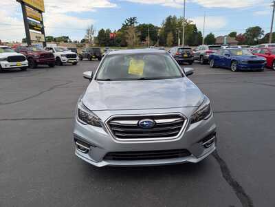2018 Subaru Legacy, $14933. Photo 3