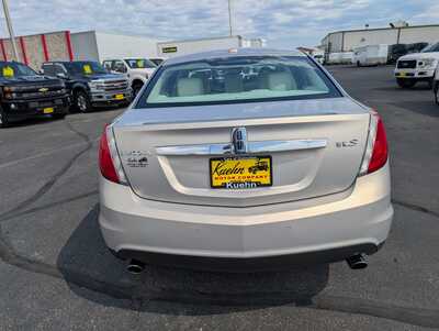 2009 Lincoln MKS, $10976. Photo 7