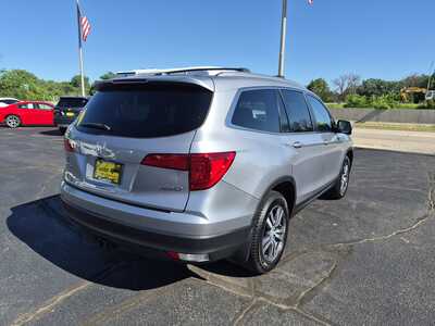 2017 Honda Pilot, $19985. Photo 8