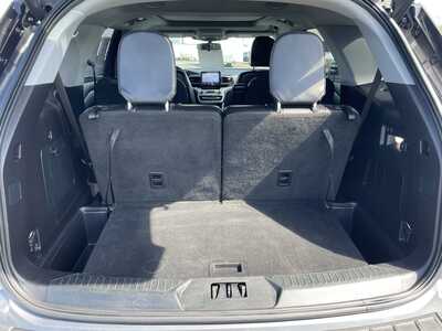 2021 Ford Explorer, $22386. Photo 10