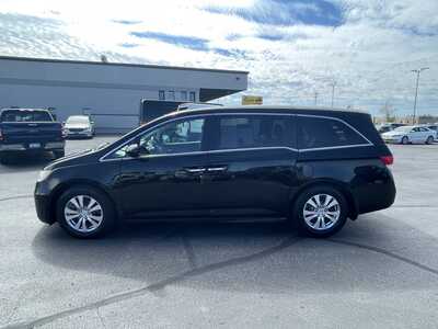 2014 Honda Odyssey, $9996. Photo 5