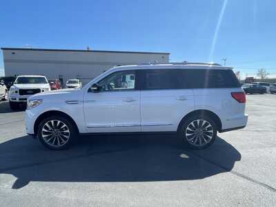 2019 Lincoln Navigator, $27992. Photo 5