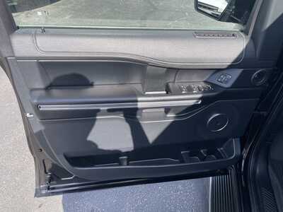 2021 Ford Expedition, $33921. Photo 11