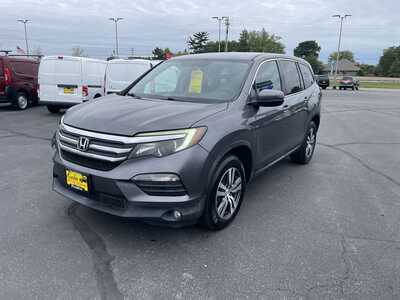 2016 Honda Pilot, $16997. Photo 4