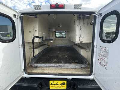 2017 RAM 2500 Reg Cab, $15987. Photo 11