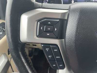 2017 Ford F350 Crew Cab, $37486. Photo 11