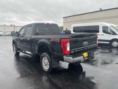 2017 Ford F350 Crew Cab, $37486. Photo 6