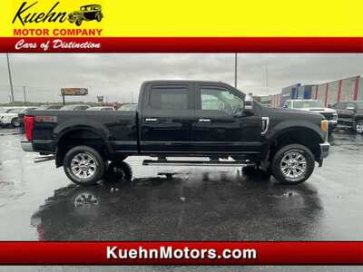 2017 Ford F350 Crew Cab, $37486. Photo 1
