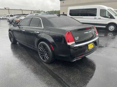 2016 Chrysler 300, $15992. Photo 6