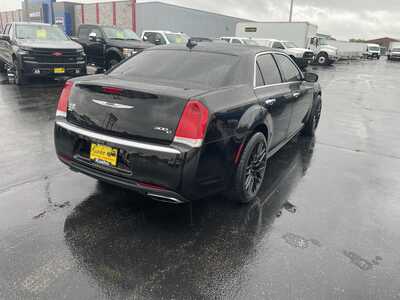 2016 Chrysler 300, $15992. Photo 8