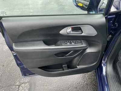 2018 Chrysler Pacifica, $10995. Photo 11