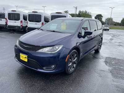 2018 Chrysler Pacifica, $10995. Photo 4