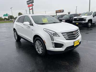2019 Cadillac XT5, $18994. Photo 2