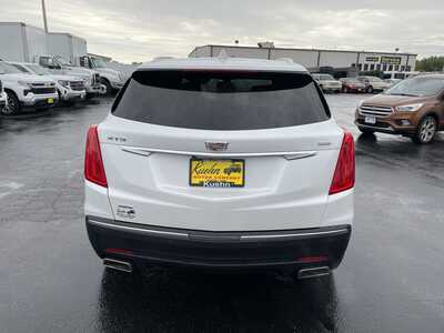 2019 Cadillac XT5, $18994. Photo 7