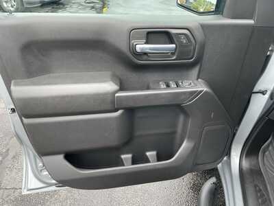 2023 Chevrolet 1500 Crew Cab, $28997. Photo 12