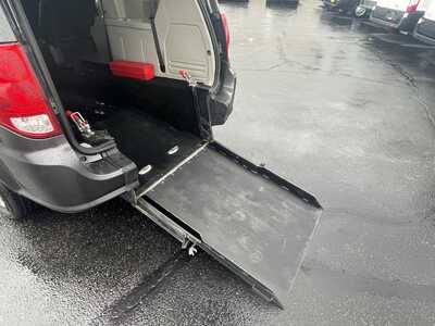 2020 Dodge Caravan, Grand, $23995. Photo 10
