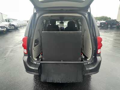 2020 Dodge Caravan, Grand, $23995. Photo 9