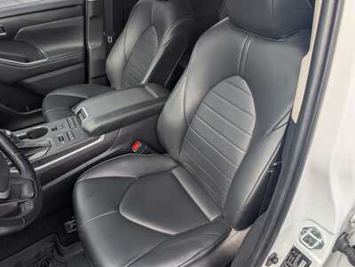 2022 Toyota Highlander, $29495. Photo 11