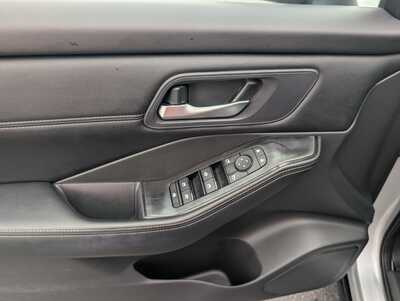 2024 Nissan Rogue, $17938. Photo 10