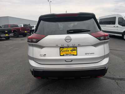 2024 Nissan Rogue, $17938. Photo 7