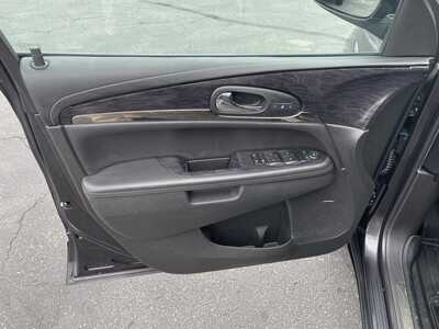2017 Buick Enclave, $13937. Photo 11