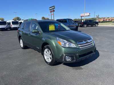 2013 Subaru Outback, $13997. Photo 2
