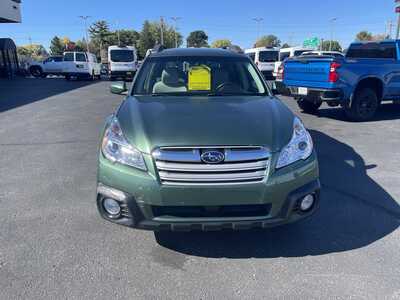 2013 Subaru Outback, $13997. Photo 3
