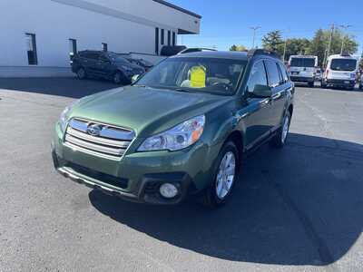 2013 Subaru Outback, $13997. Photo 4