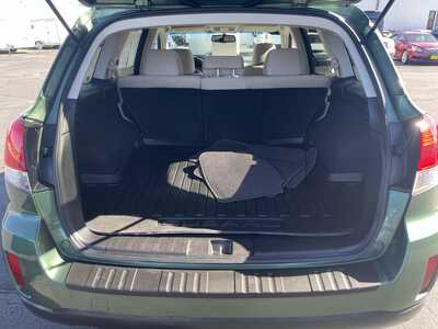 2013 Subaru Outback, $13997. Photo 9