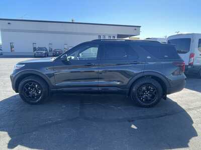 2021 Ford Explorer, $26927. Photo 5