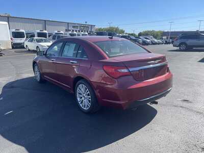 2011 Chrysler 200, $4995. Photo 7