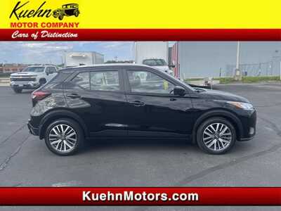 2023 Nissan Kicks, $12997. Photo 1